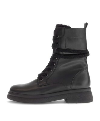 Stivaletto stringato nero