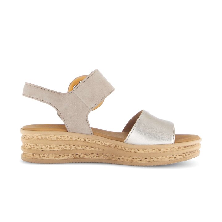 Sandale à plateforme beige #1