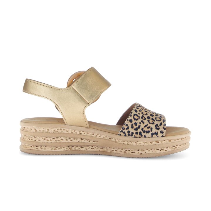 Platåsandaler beige #1