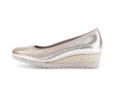 Décolleté con zeppa oro