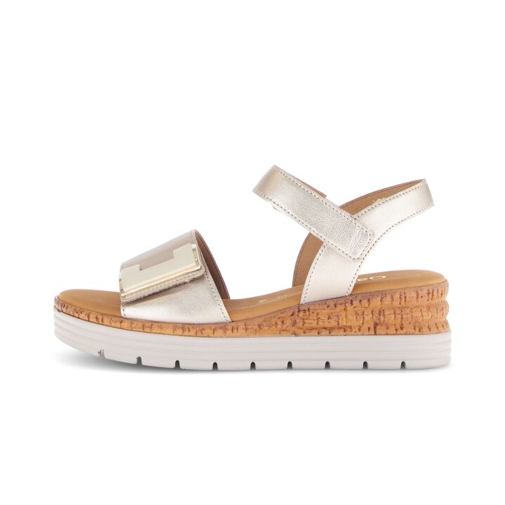 Sandalo con plateau beige #0