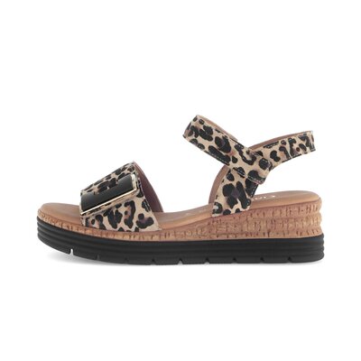 Sandale met plateauzool beige