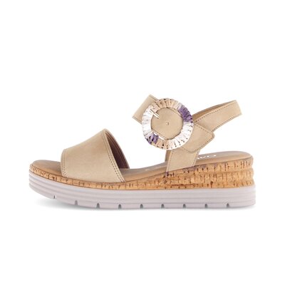 Sandalo con plateau beige