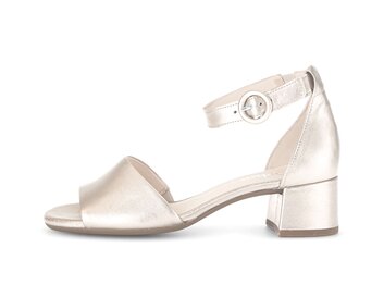 Escarpins à bride or