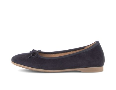 Elegante ballerina blauw