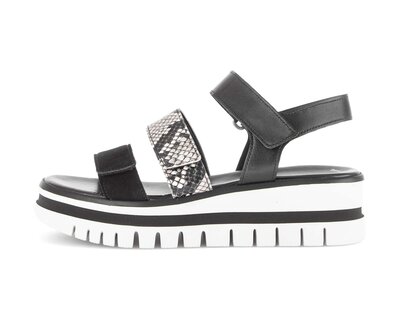 Sandale met plateauzool zwart