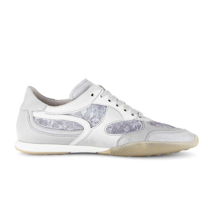 Basket basse gris #1