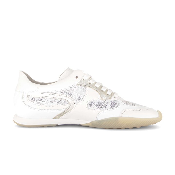 Sneaker low creme #1