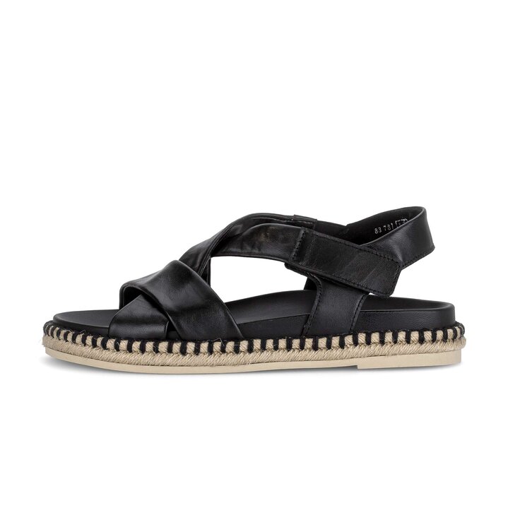 Sandalo con cinturino nero #0