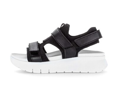 Sandale met plateauzool zwart