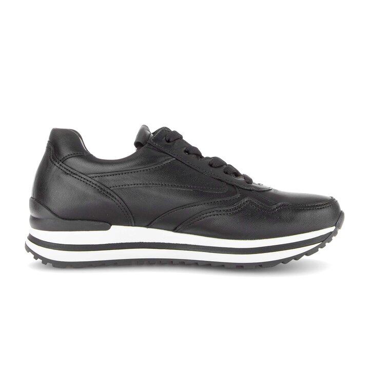 Sneaker low schwarz #1