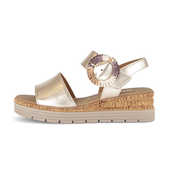 Sandale à plateforme or #0