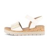 Sandale met plateauzool beige