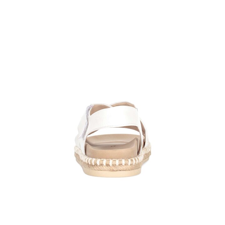 Riemchensandale creme #3
