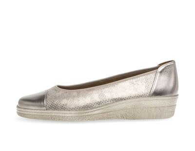 Sportliche Ballerina bronze