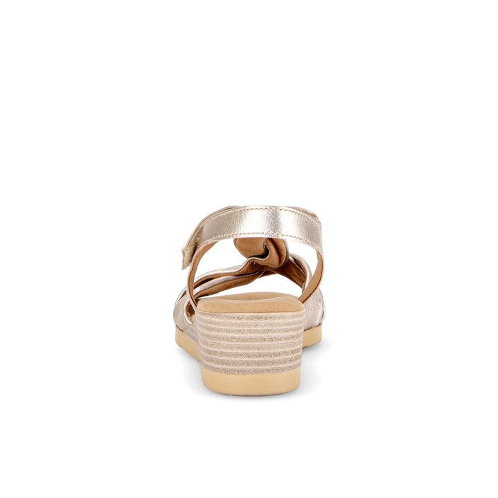Sandaleno met sleehak goud #3