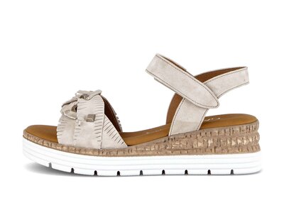 Platåsandaler beige