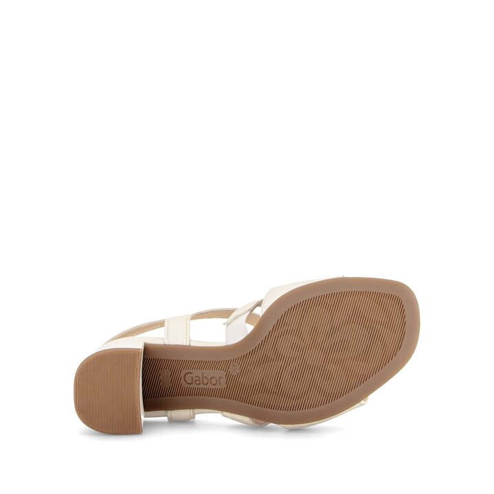 Riemchensandale creme #4