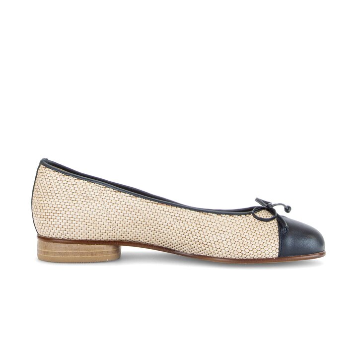 Eleganter Ballerina beige #1