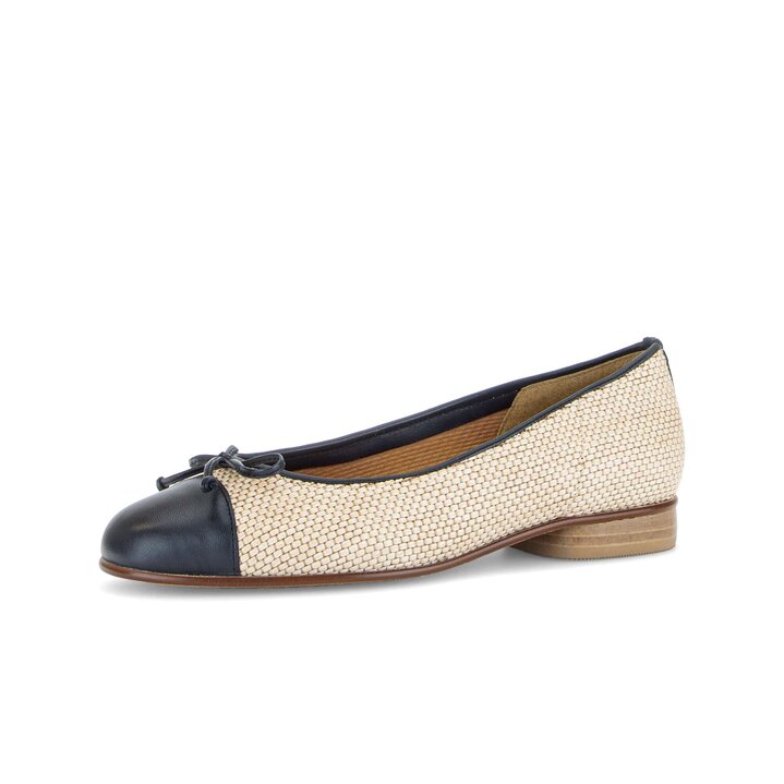 Eleganter Ballerina beige #2