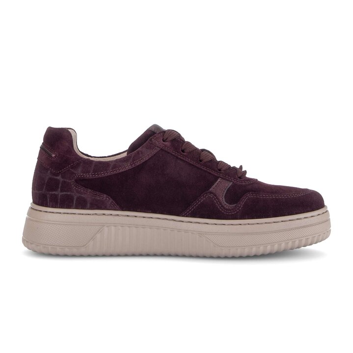 Sneaker low rot #1