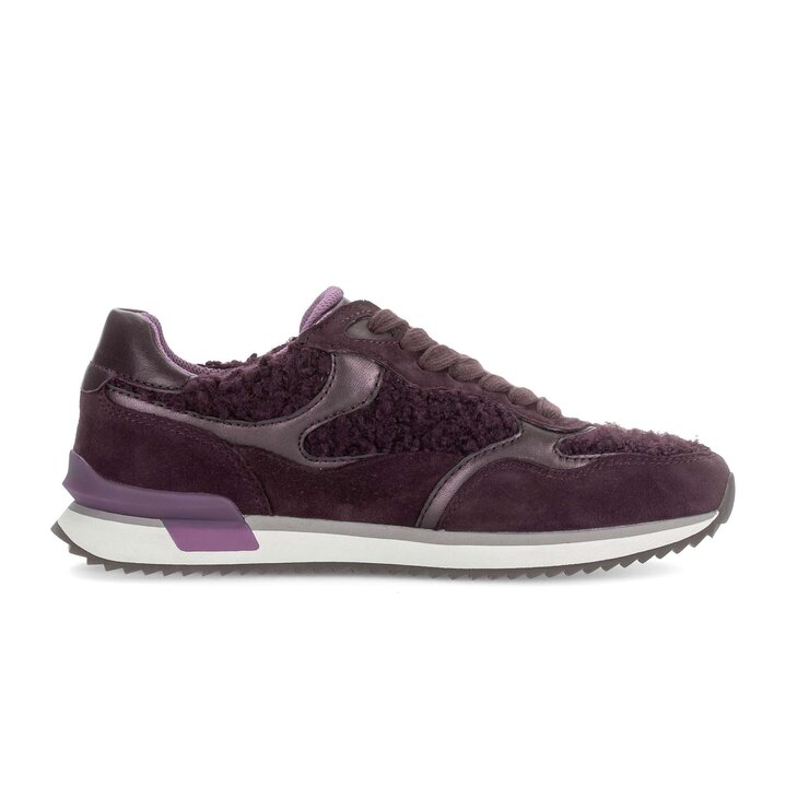 Sneaker low rot #1