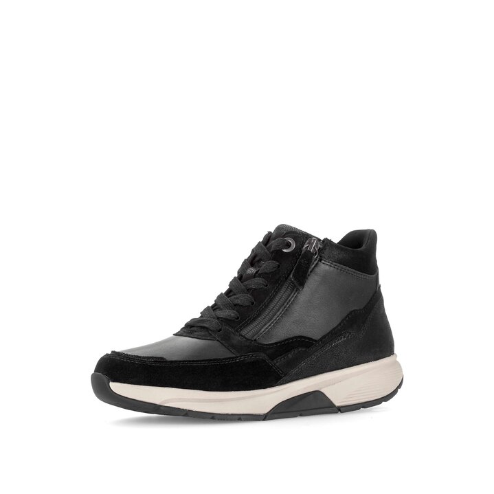 Sneaker high schwarz #2