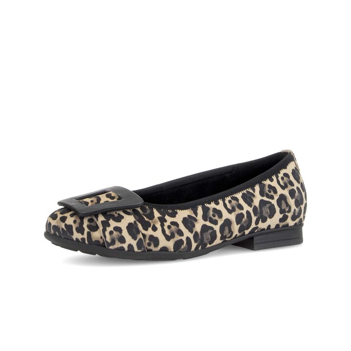 Elegante Ballerina beige #2