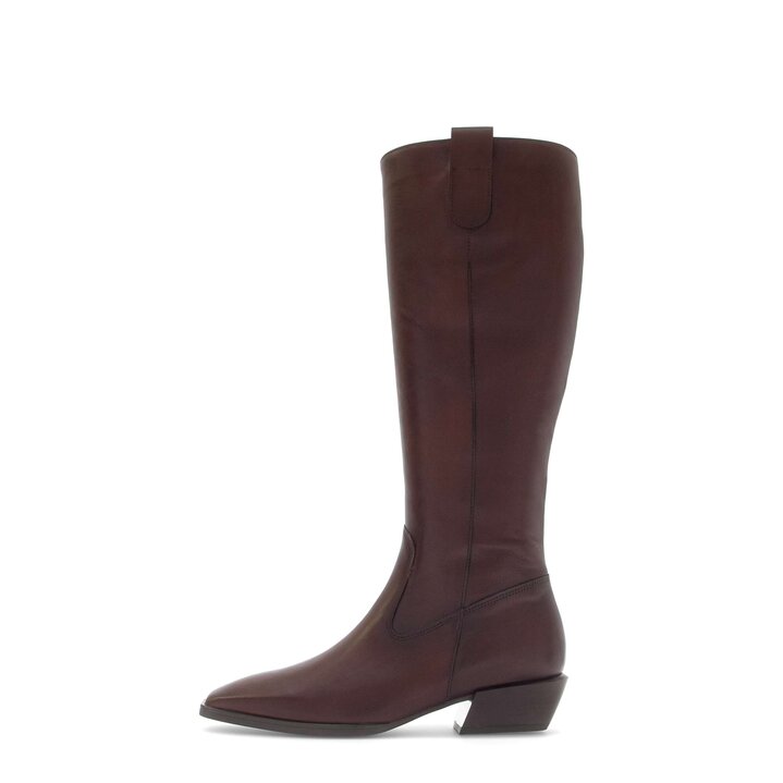 Cavalière marron #0