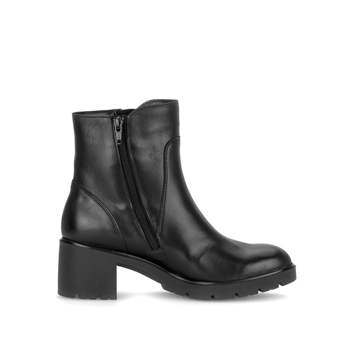 Sportliche Stiefelette schwarz #1