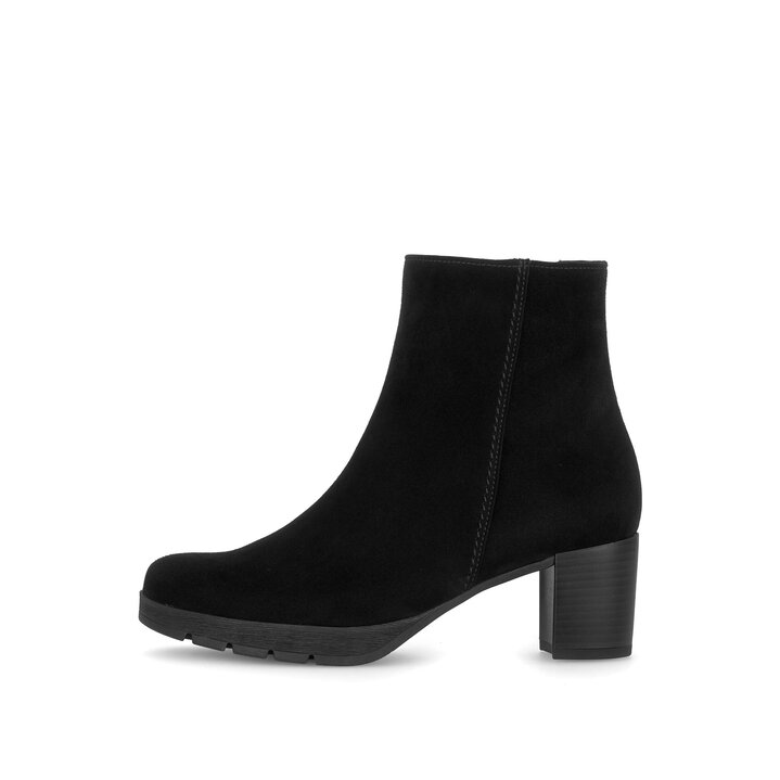 Plateau Stiefelette schwarz #0