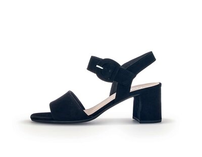 Riemchensandale schwarz