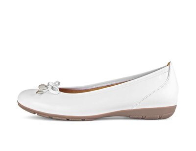 Sportieve ballerina wit