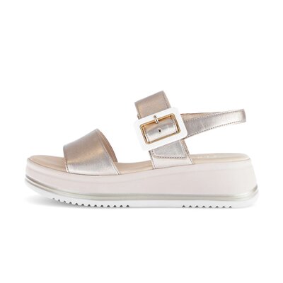 Sandale à plateforme or