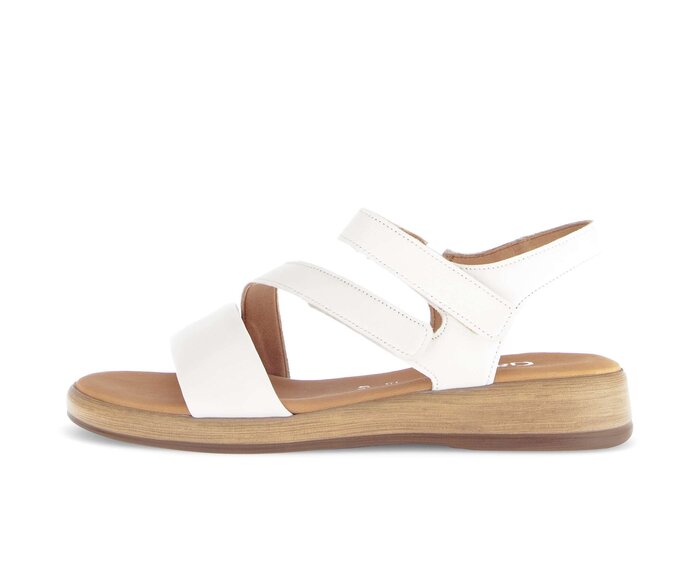 Riemchensandale creme #0