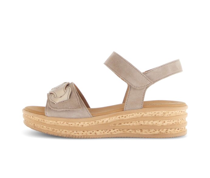  p17707477 beige #0