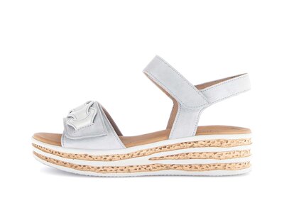 Sandalo con plateau grigio