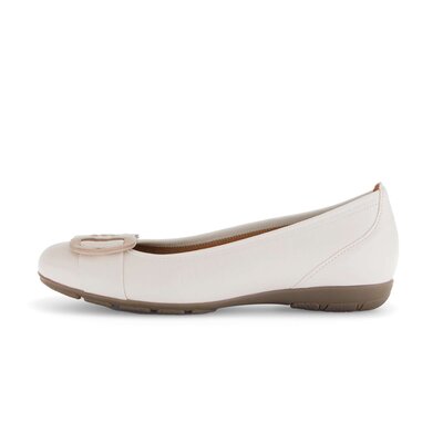 Sportliche Ballerina beige