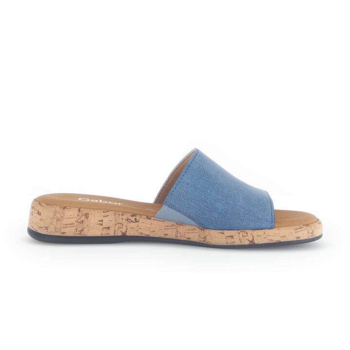 Pantolette Blau #1