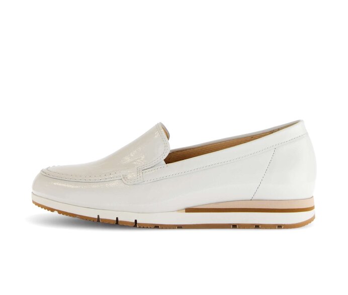 Slip-on wit #0