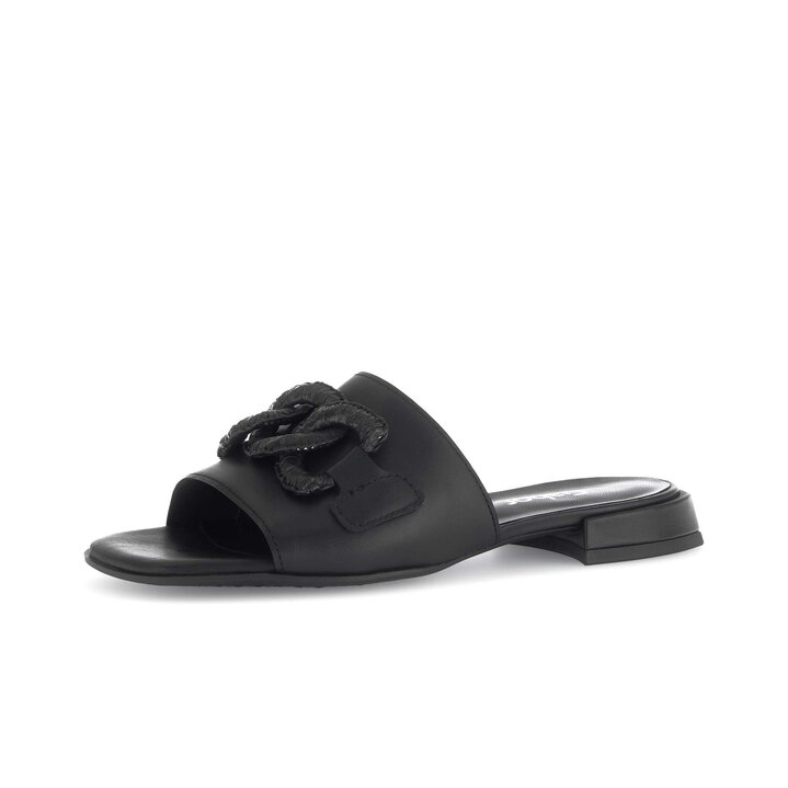 Pantolette schwarz #2