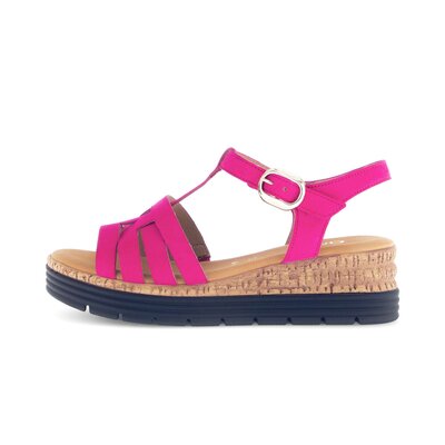 Sandal met riempjes roze