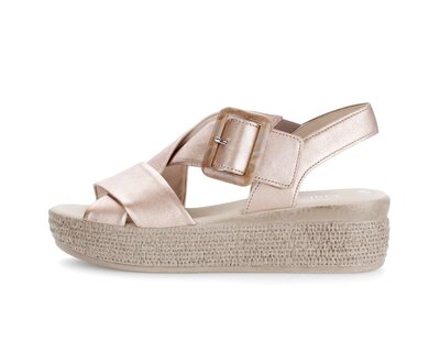 Sandalo con plateau rosa