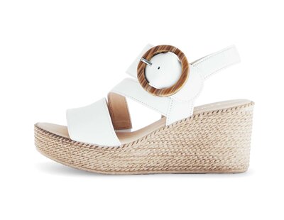 Sandalo con zeppa crema