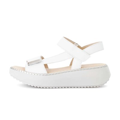 Sandale met plateauzool wit