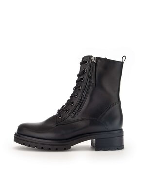 Stivaletto stringato nero