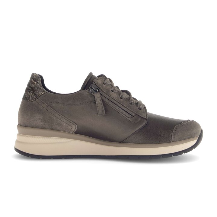 Sneaker low braun #1