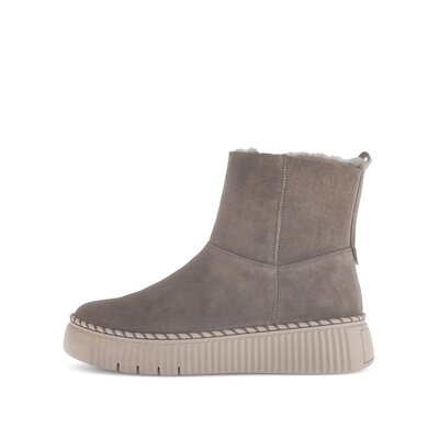 Winter ankle boot brown