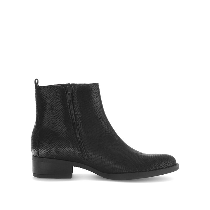 Sportliche Stiefelette schwarz #1