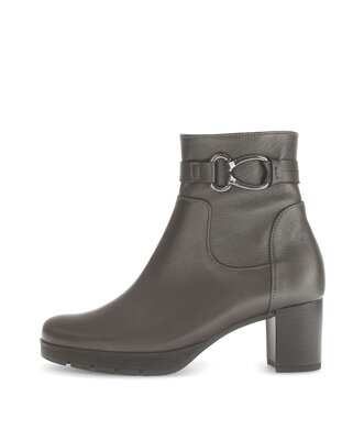 Plateau Stiefelette schwarz